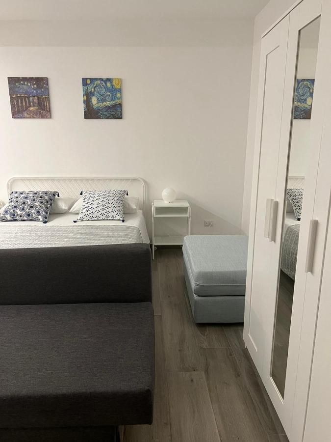 Casa Vacanze A Milorda Летояни Екстериор снимка